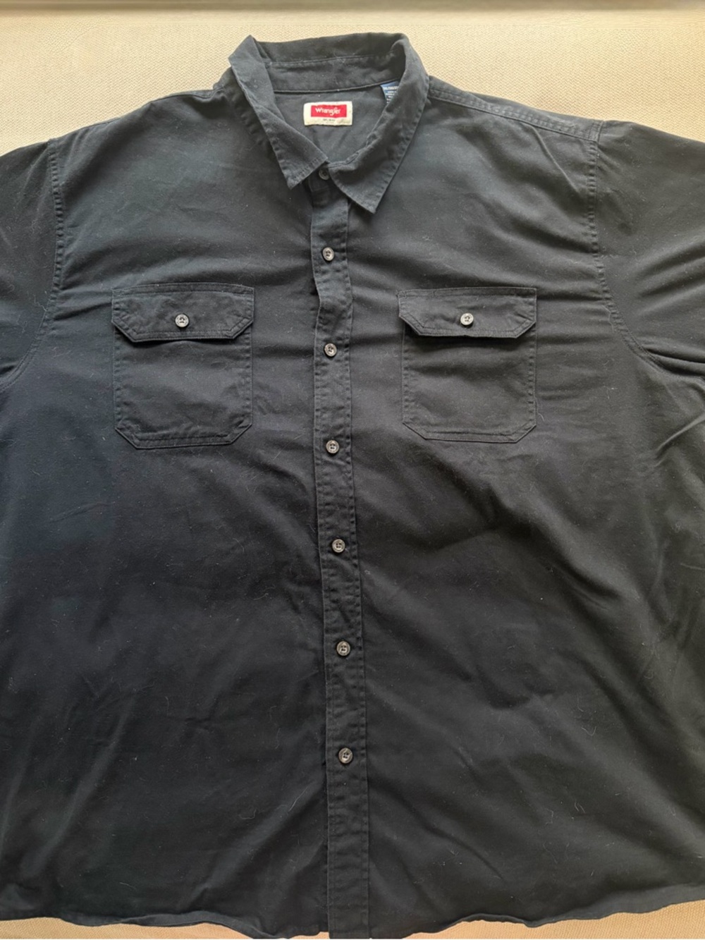 Wrangler Black Long-Sleeve Button-Down Shirt with Chest Pockets